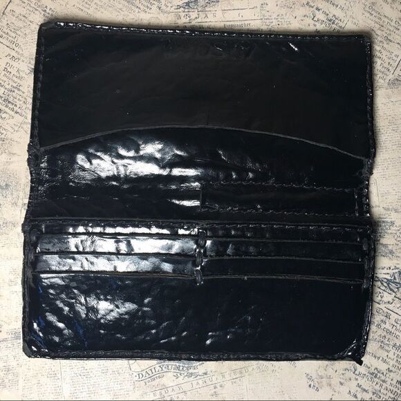 49 Square Miles Patent Leather Wallet - Picture 4 of 11